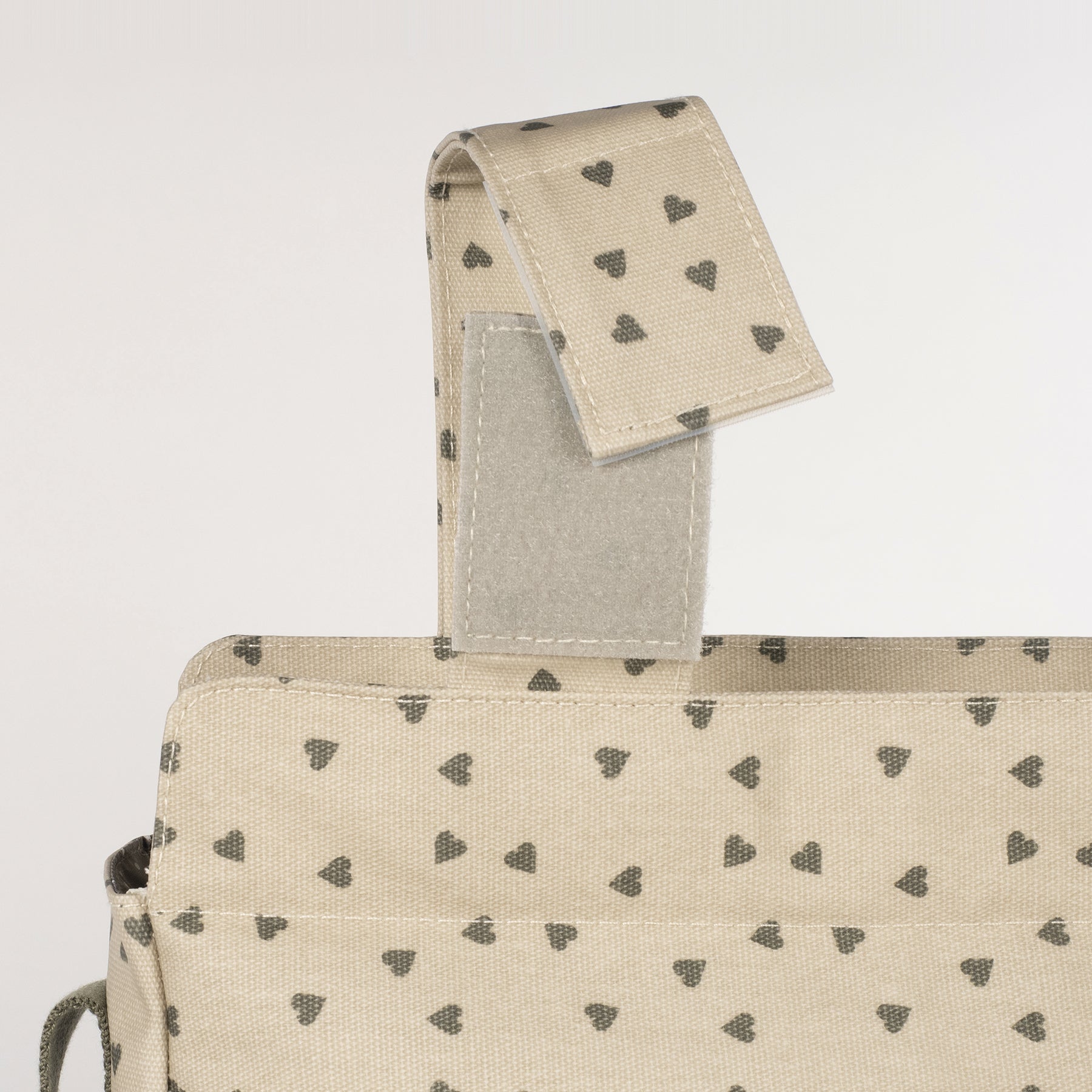 Sac en mousse de pavot et de cœurs