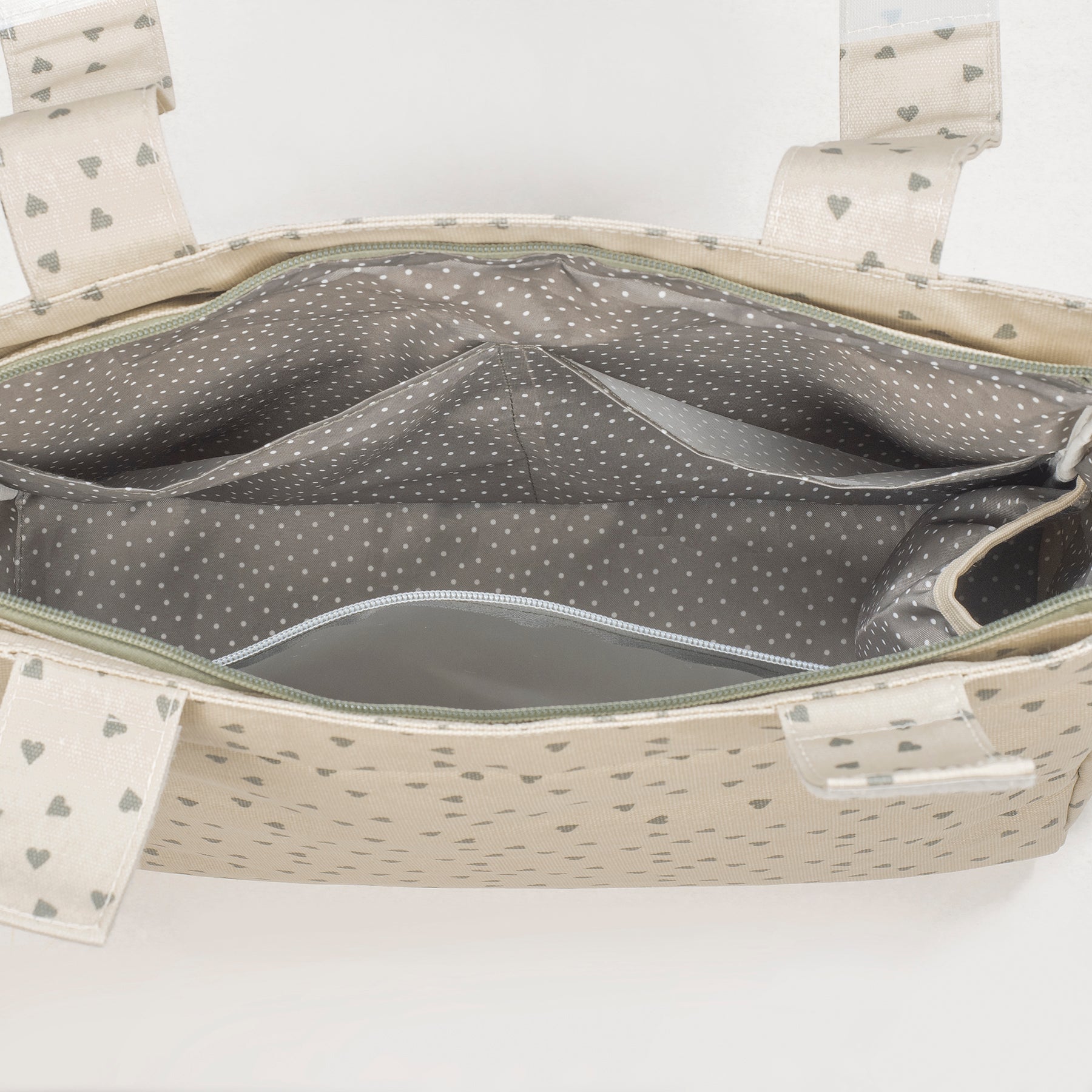 Sac en mousse de pavot et de cœurs