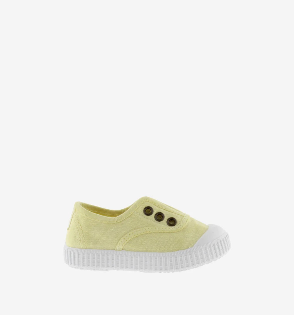 Elastic Canvas Sneakers