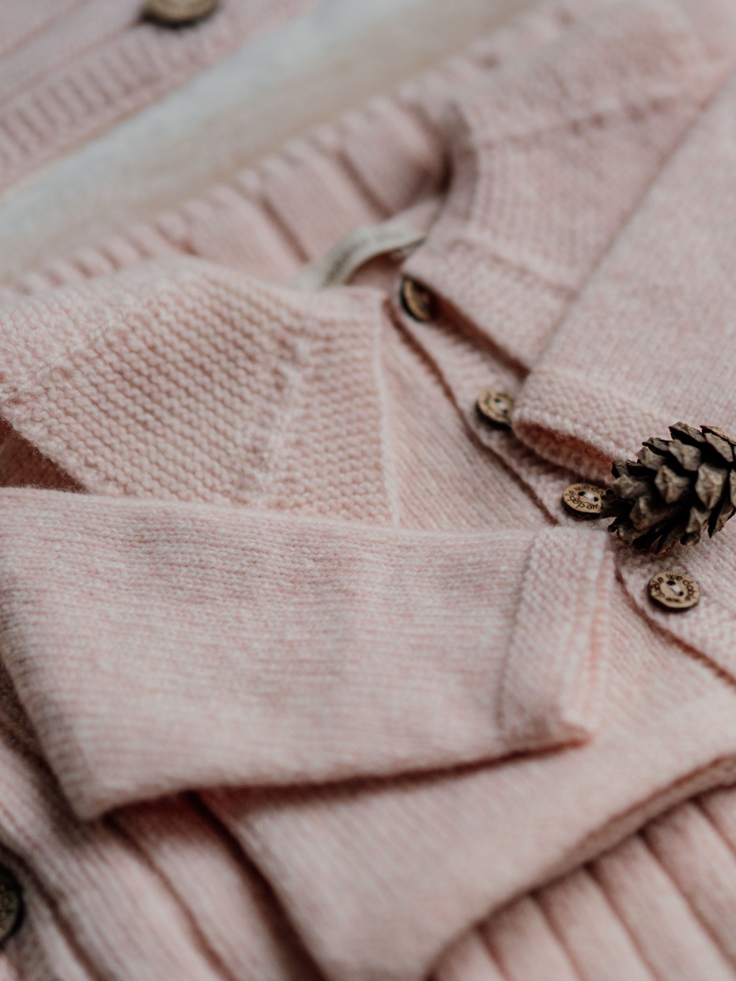Manteau tricoté avec col
