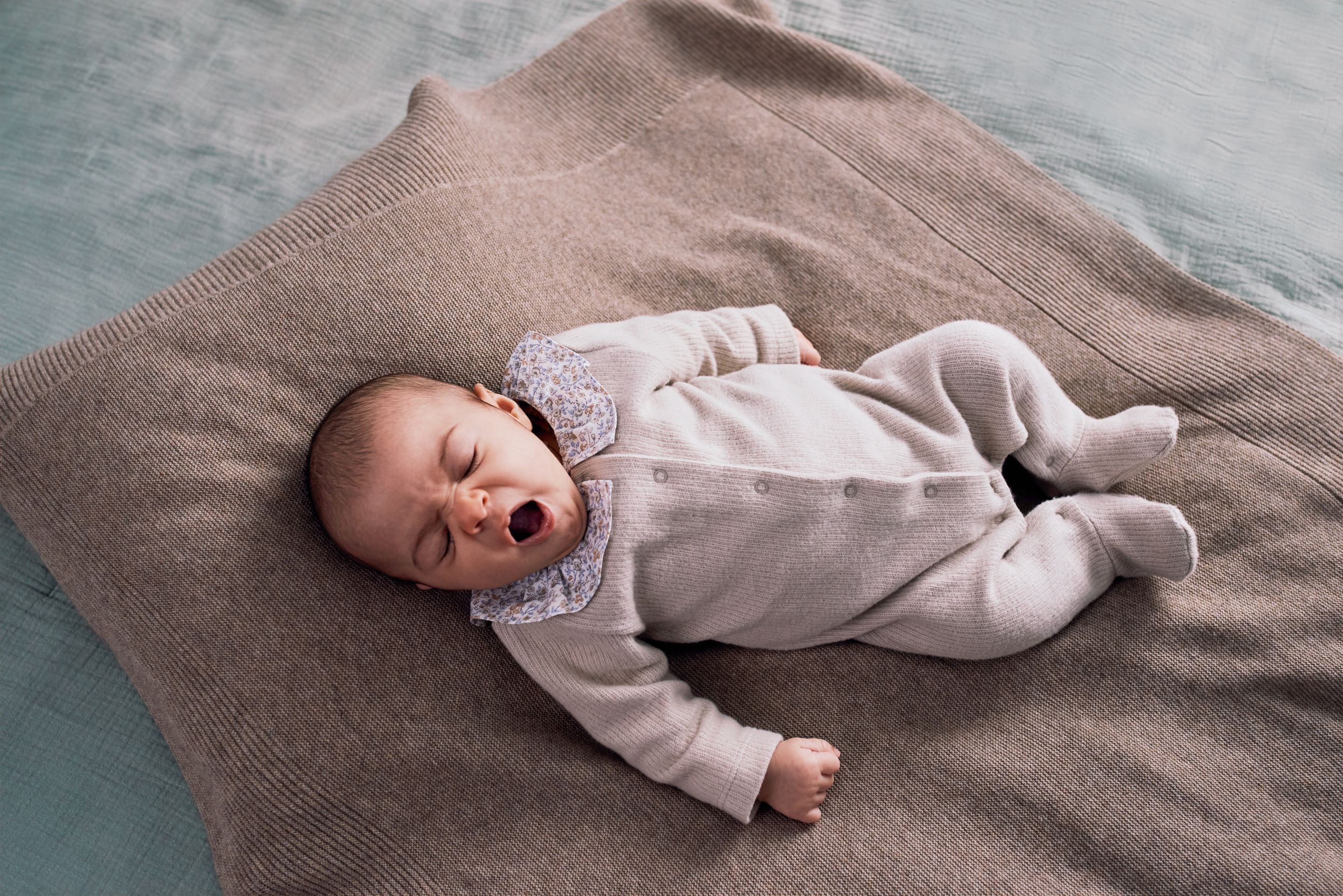 Babygrow Algodão Orgânico Gola de Folho