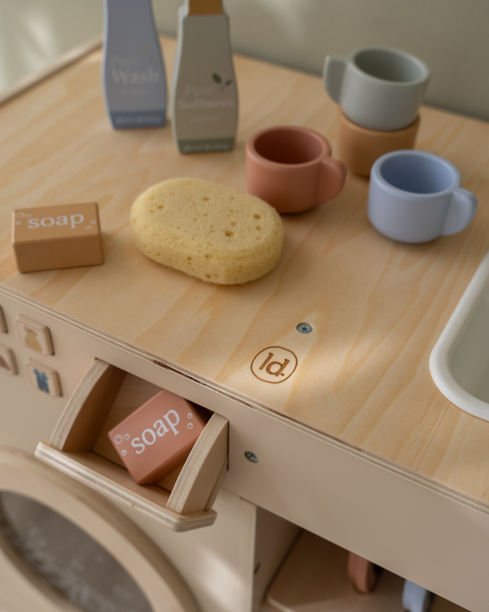 Cream Washer - Limited Edition