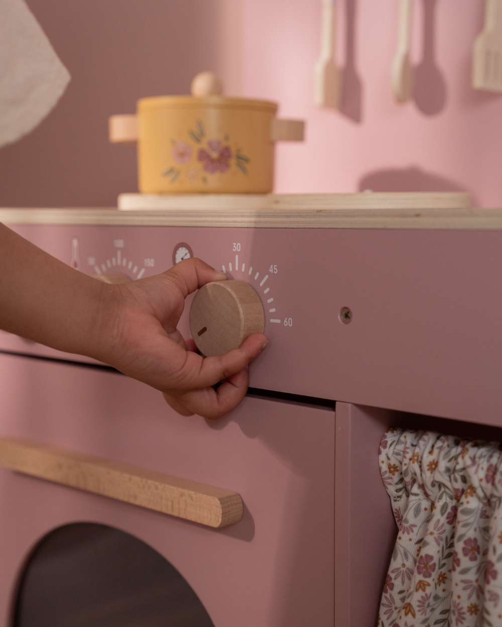 Cozinha Rosa em Madeira