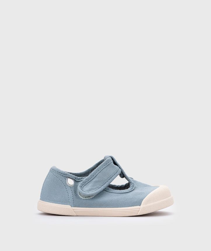 Lona Pepito - Barefoot -