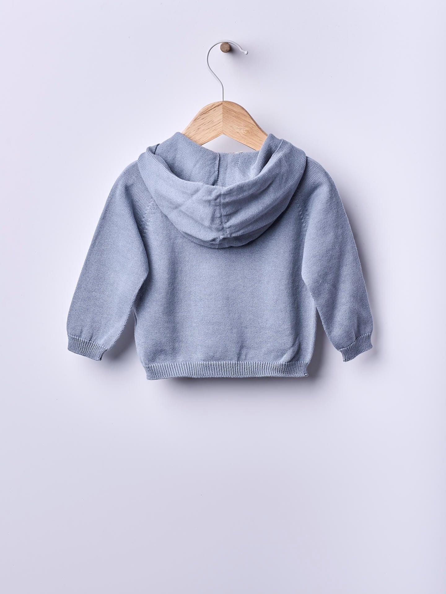 Camisola Tricotada com Capuz