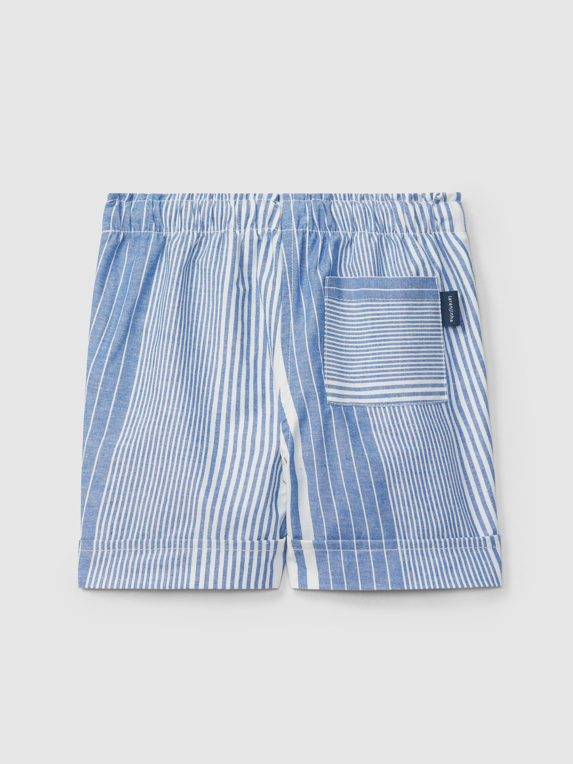 Short à rayures irrégulières
