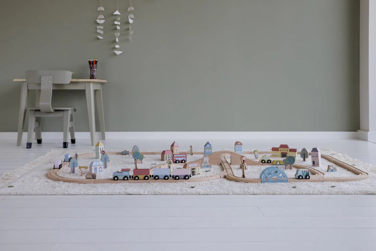 XXL Wooden Train Track
