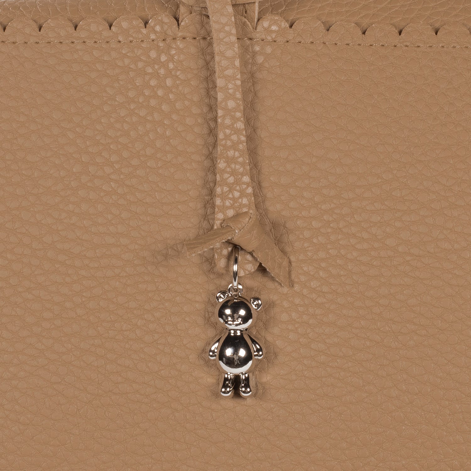 Mala XL Icon Caramel