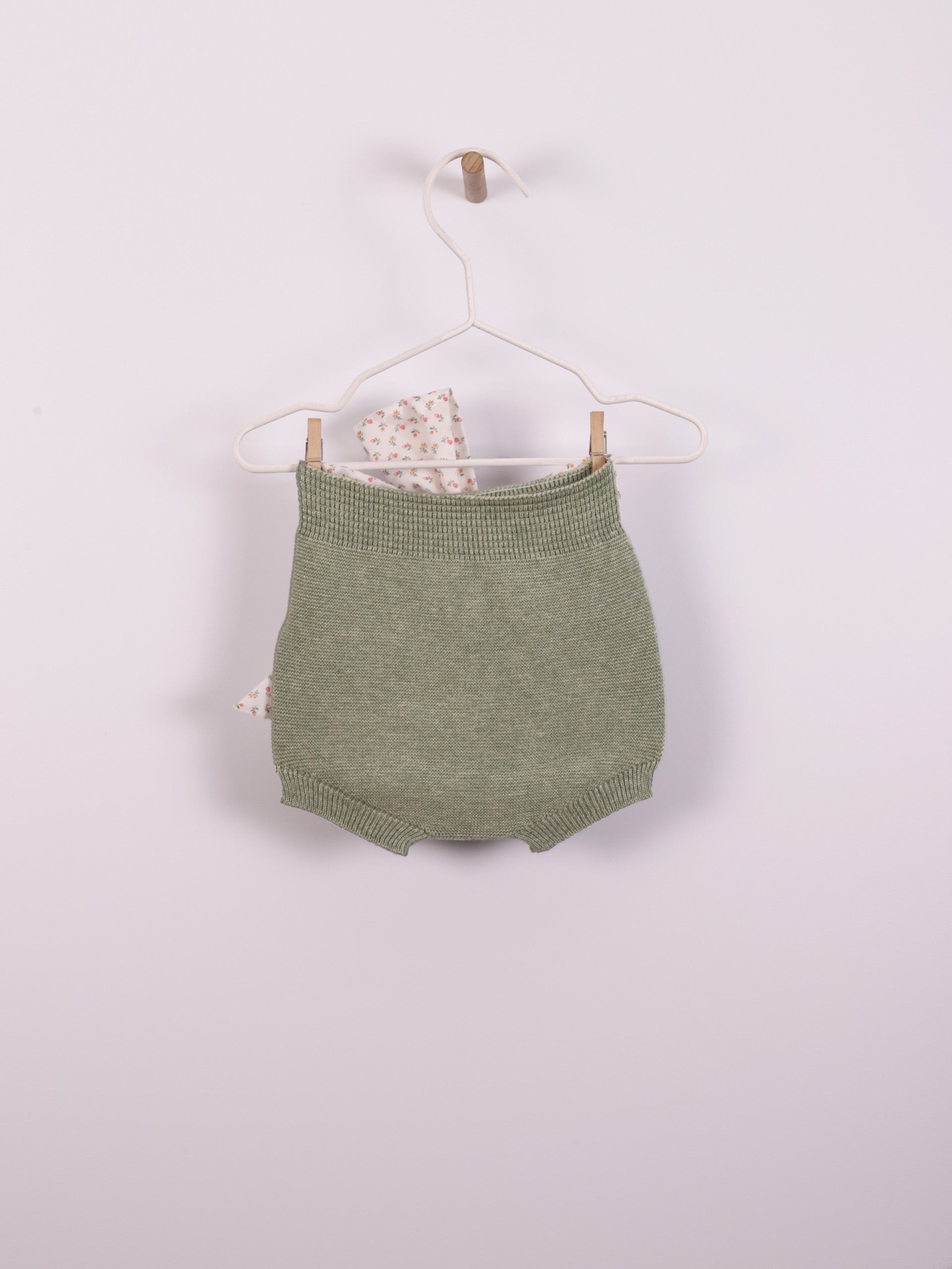 Knitted Diaper Cover with Bow