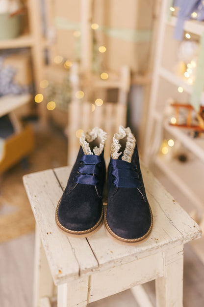 Bota Carneira com Rendinha