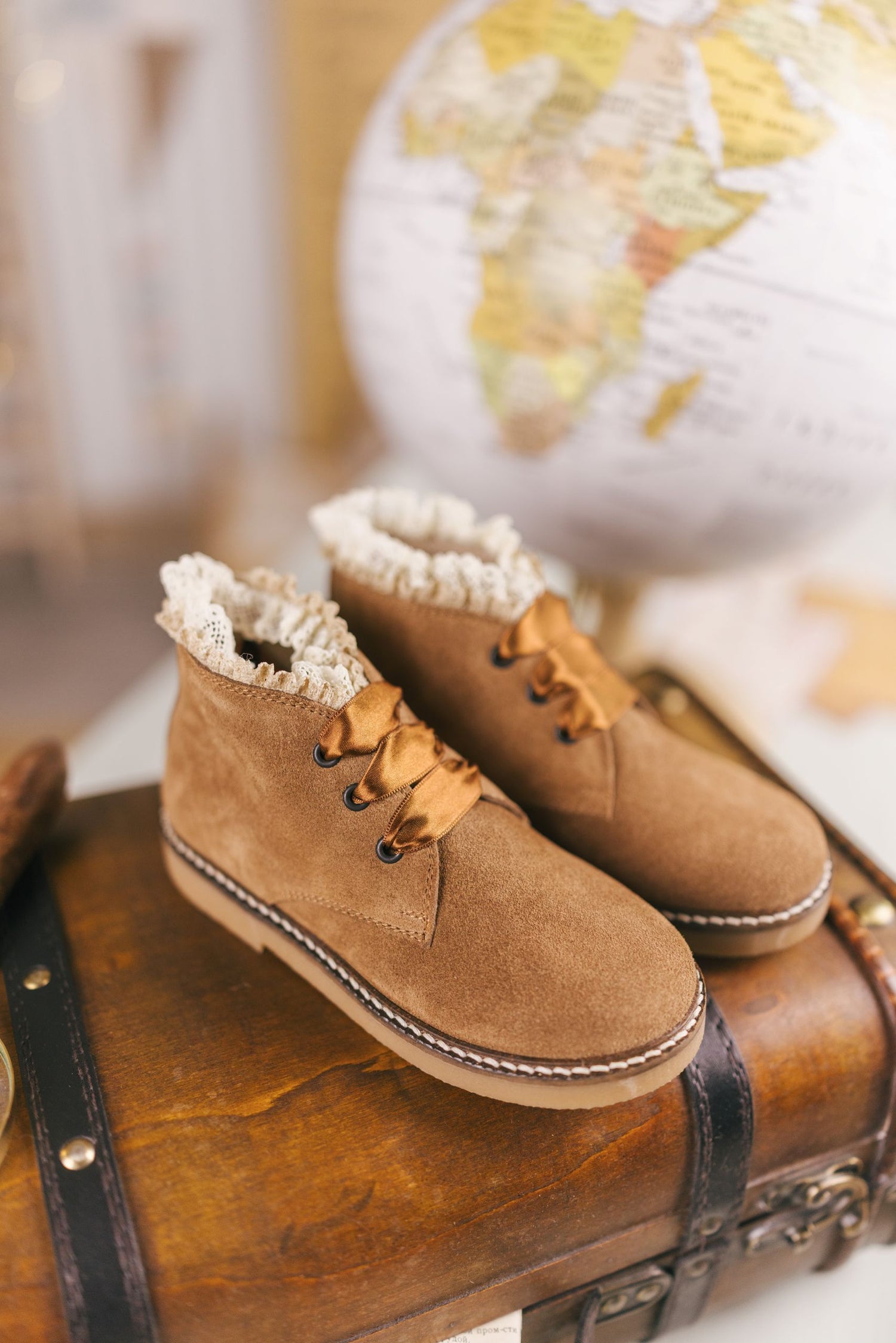 Bota Carneira com Rendinha