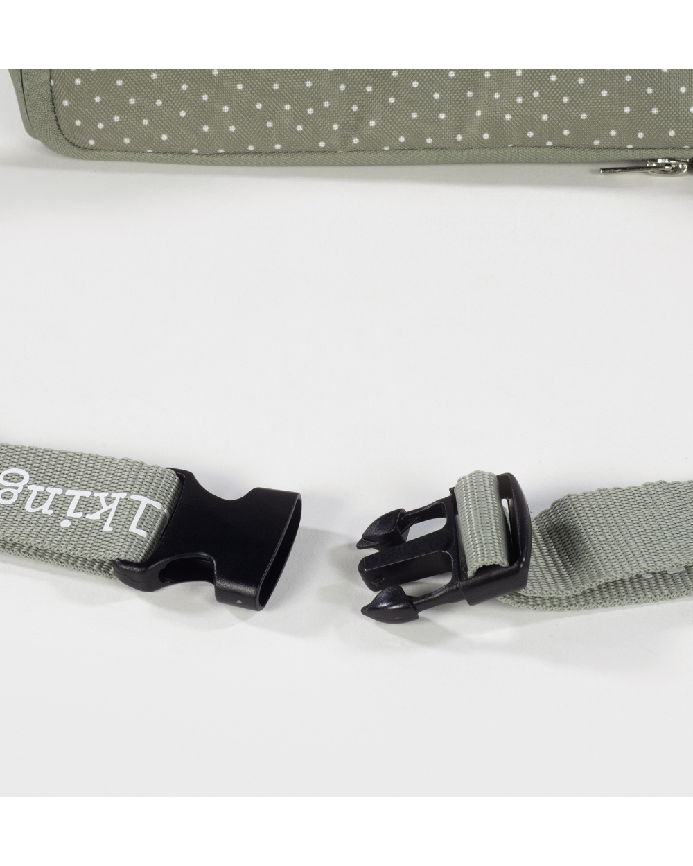 Polka Dot Poppy Moss Portable Chair