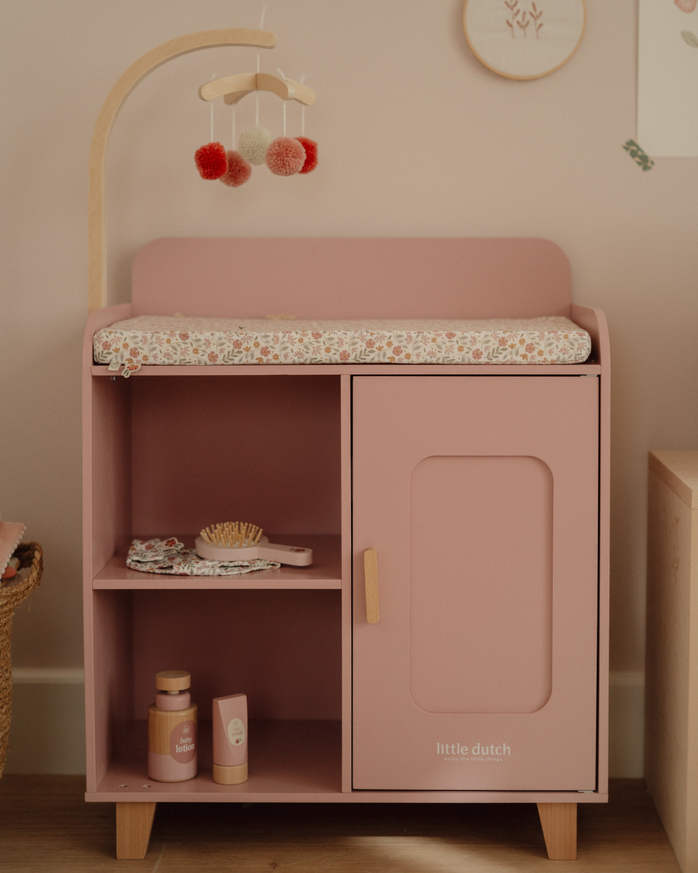 Muda Fraldas para Bonecas