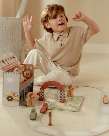 Racing Suitcase with Track