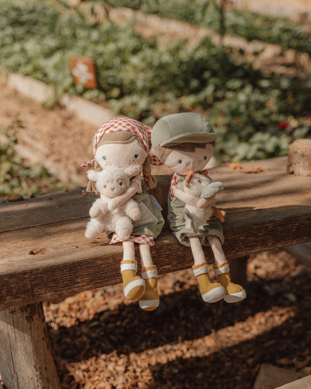 Jim Agricultor com Galinha - Boneco de Pano