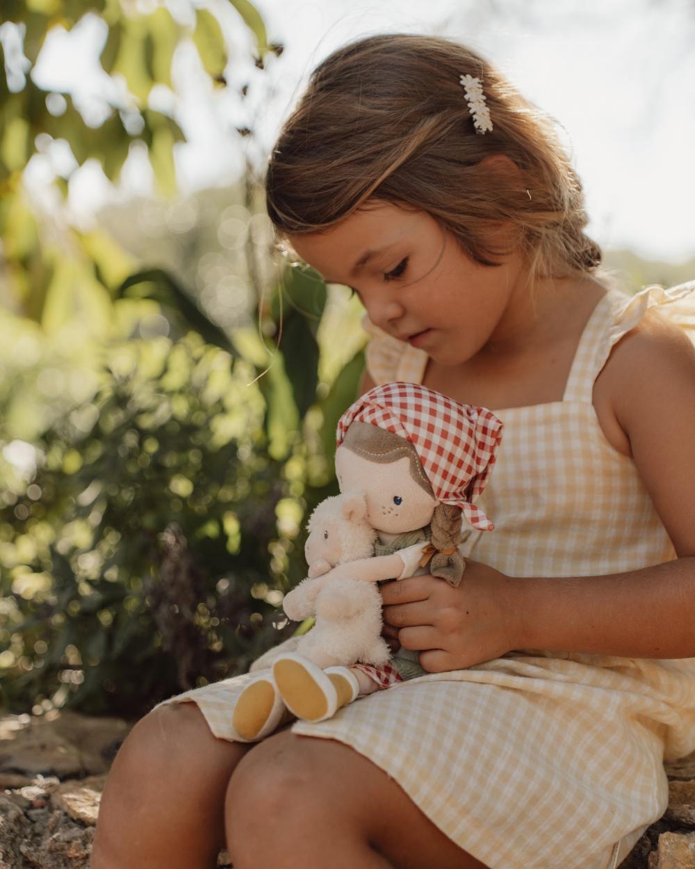 Rosa Agricultora com Galinha - Boneca de Pano