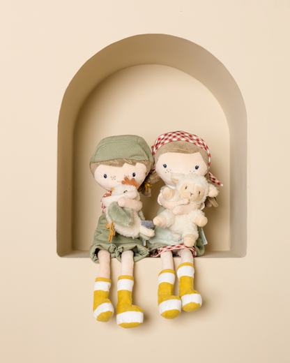 Rosa Agricultora com Galinha - Boneca de Pano