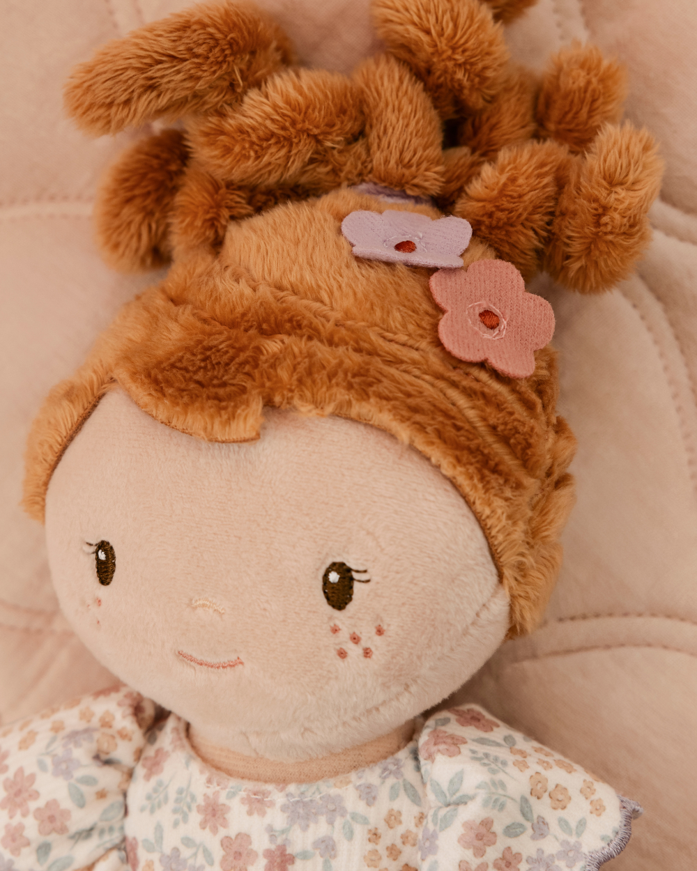 Ava | Boneca de Pano