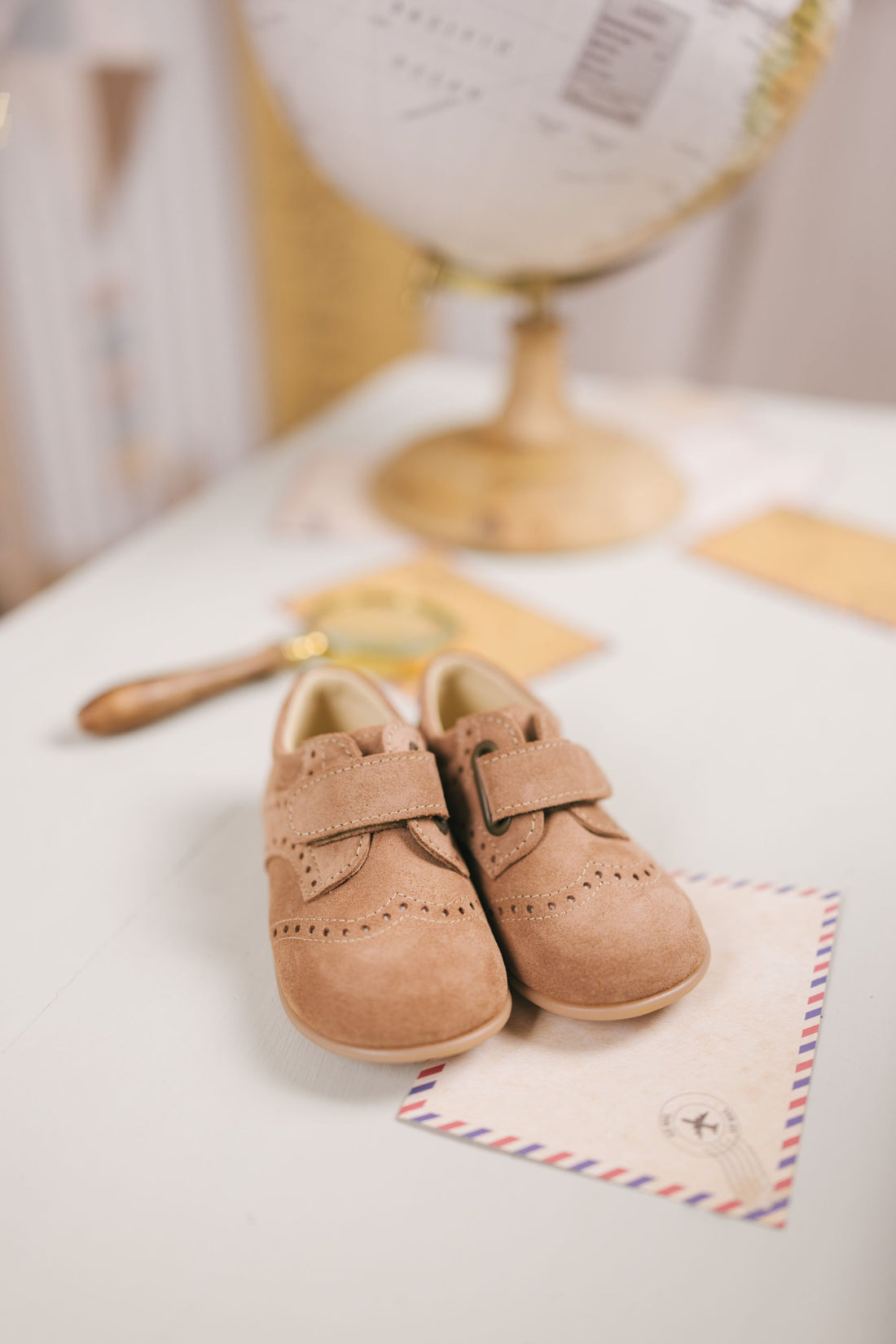 Peau de mouton bébé avec velcro perforé