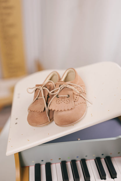 Sac à dos pour bébé avec rabat perforé