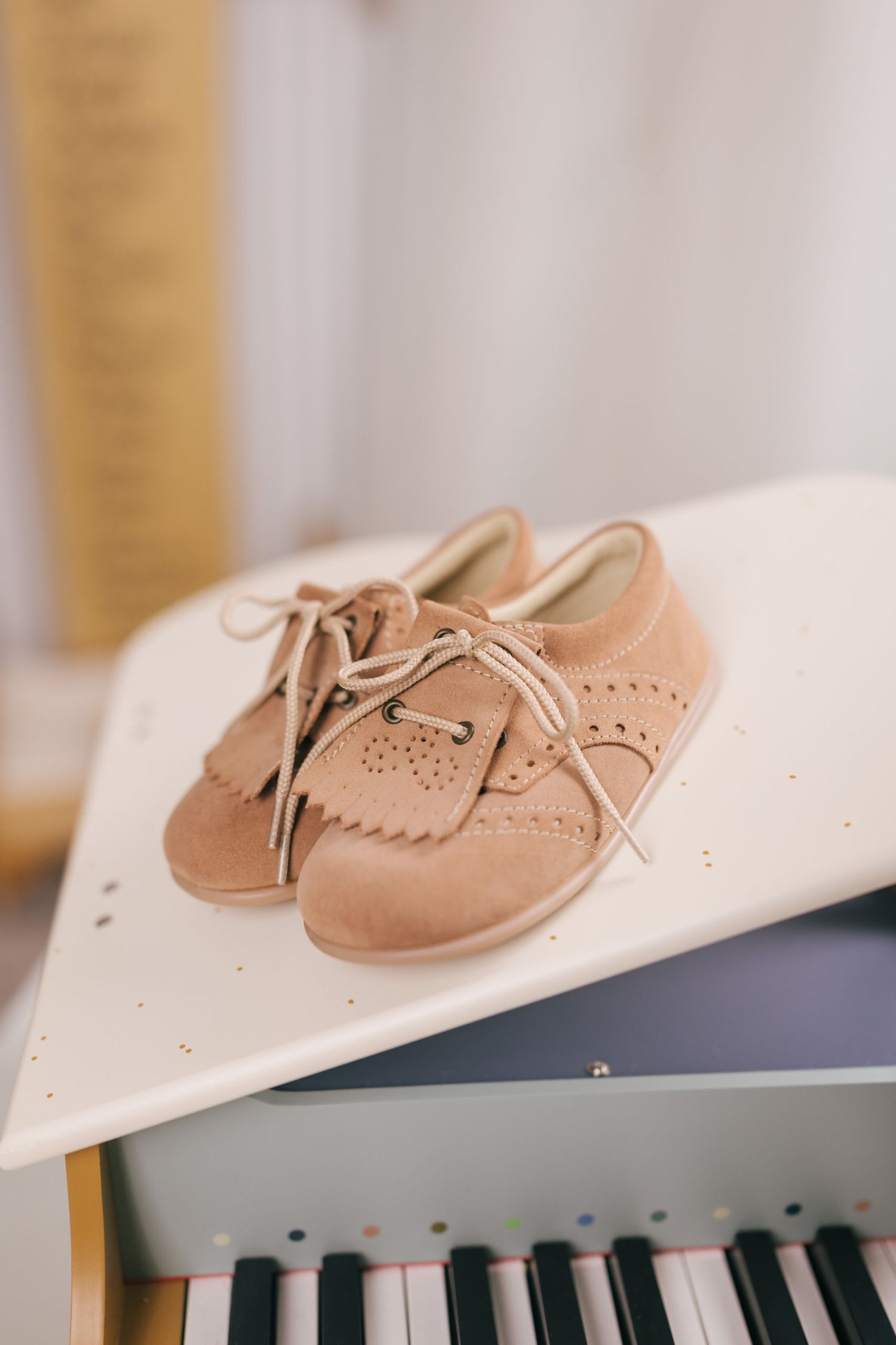 Sac à dos pour bébé avec rabat perforé