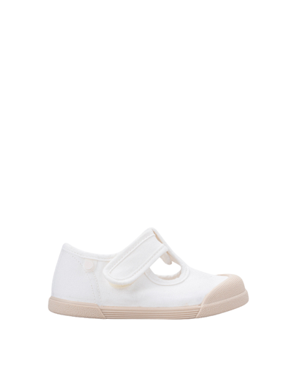 Lona Pepito - Barefoot -