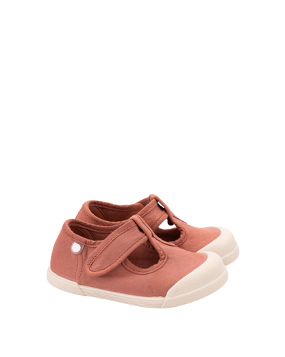 Lona Pepito - Barefoot -