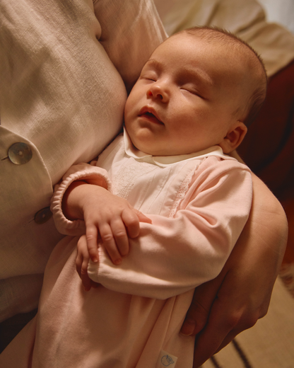 Babygrow Pregas e Renda Delicada