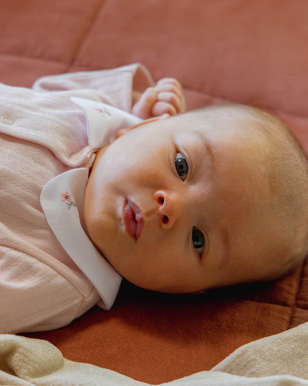 Babygrow Flores Bordadas