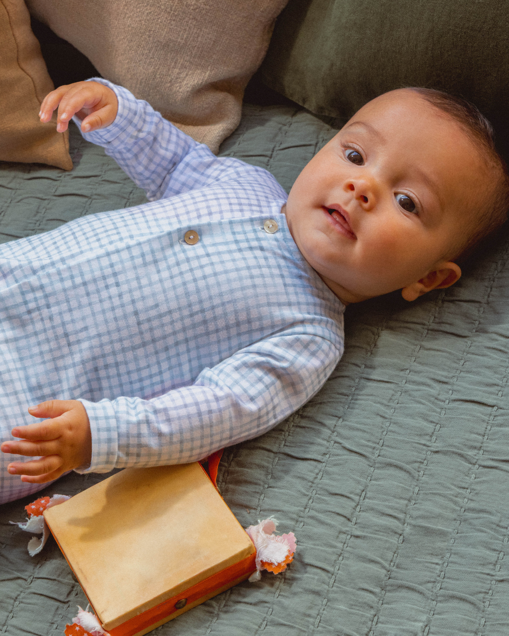 Babygrow Quadrícula sem Gola