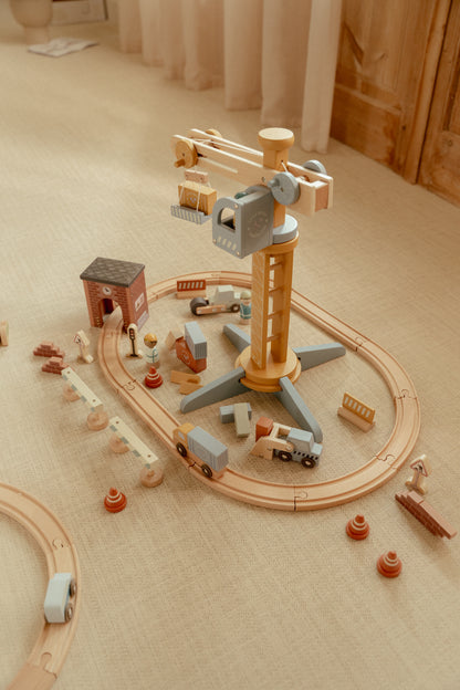 Track with Wooden Crane