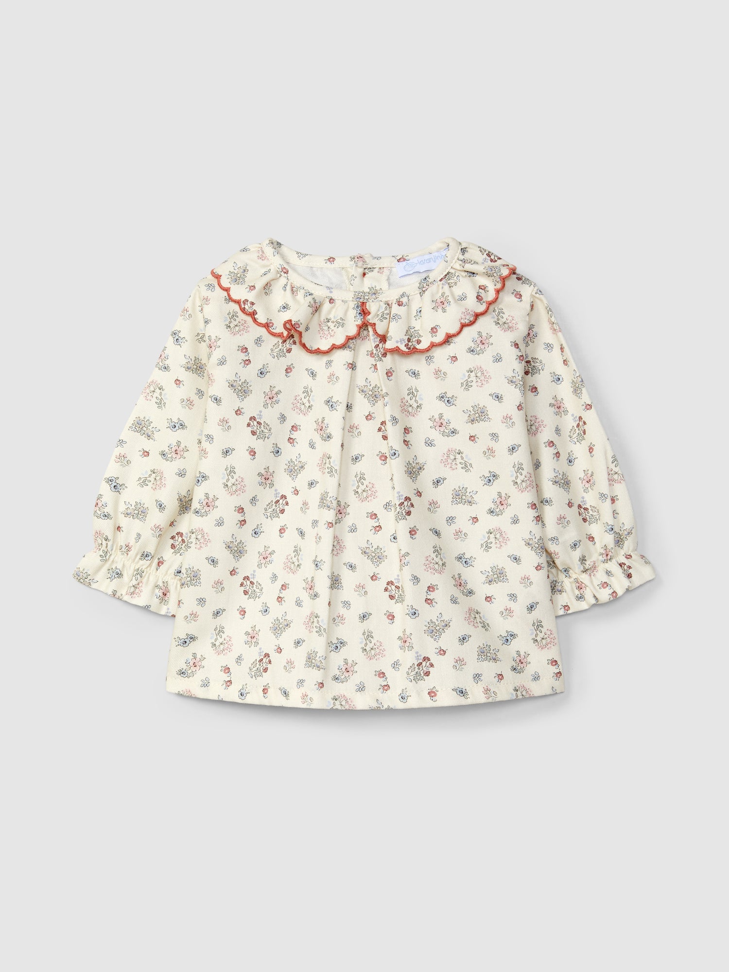 Blusa Flores Delicadas