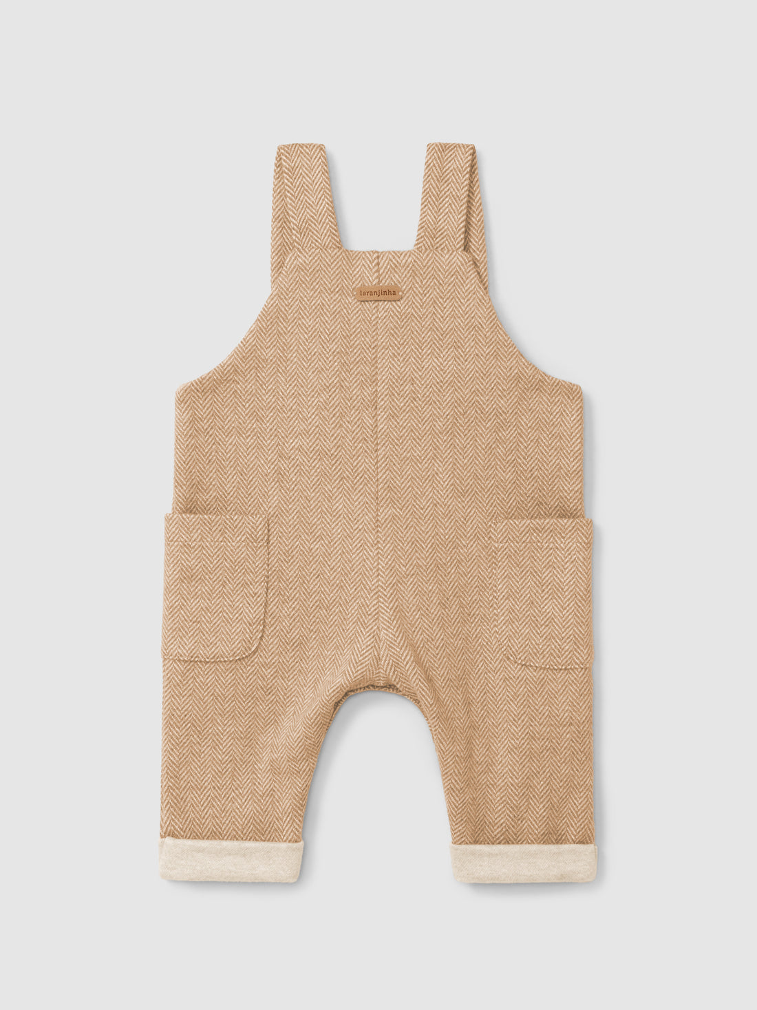 Jardineiras Malha de Espinha com Bolsos